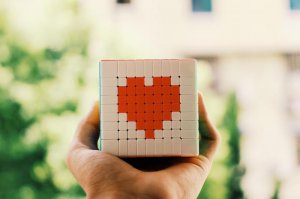​高端吸引男人的朋友圈（这样发朋友圈的女人很高级）