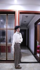 ​咖啡色烟管裤如何搭配(烟管怎么用)