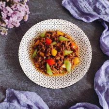 ​小炒牛肉的做法（百吃不腻的小炒牛肉教程）