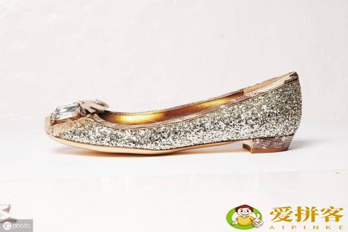 十大奢侈品女鞋排名(十大奢侈女鞋品牌排行榜)插图16