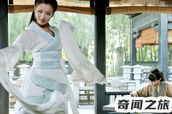 中国四大美女羞花指的是谁(古代四大美女中有羞花之称的是杨玉环)(1)_