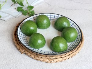 ​清明团子的做法大全（分享6款自制青团馅步骤）