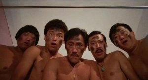 ​留下一堆秘密后，他终于隐身了