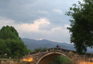 ​什么车适合做床车自驾游