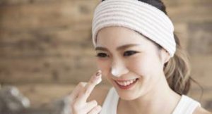​30岁女性适合的护肤品(适合三十几岁女人的护肤品排行榜)