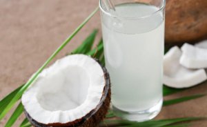 ​哪些人群不能喝椰子水？