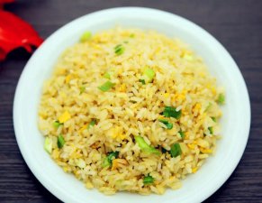 ​蛋炒饭一定要用过夜的米饭吗