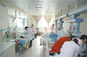 ​新冠乙类乙管什么时候执行 新冠乙类乙管医保报多少