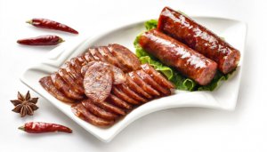 ​香肠是煮熟还是蒸熟