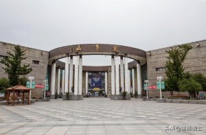 ​真正的龙虎山在哪里（江西鹰潭龙虎山是世界自然遗产）