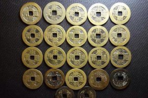 ​一枚康熙通宝铜钱值多少钱(康熙通宝值多少钱一枚铜钱价格表)