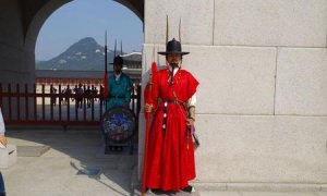 ​一万人民币在韩国玩几天(韩国五日游大概需要多少钱)