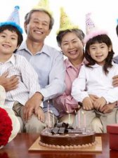 ​蛋糕6寸有多大(蛋糕6寸有多大几个人吃)