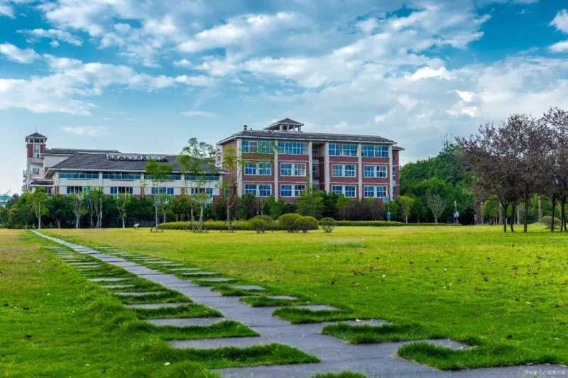 南华大学怎么样(考上南华大学意味着什么？)