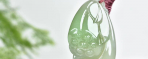 ​玻璃做的玉怎么辨别 怎么看是玉还是玻璃