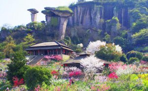 ​五一适合去哪旅游国内攻略（一场说走就走的旅行）