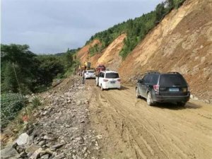 ​山区道路对安全行车的主要影响是什么（山区道路如何安全行车）