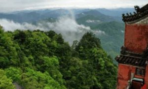 ​武当山长明灯为何600年不灭 道士通过续火方式(让人敬佩)