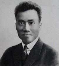 ​元帅前妻贺治华简介（元帅前妻贺治华）