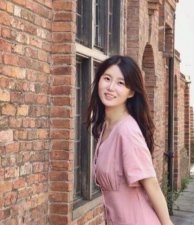 ​网络上爆红的厦门大学女教授（中南大学美女教授走红）