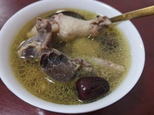 ​鸡汤怎么炖最有营养（最有营养的做法）