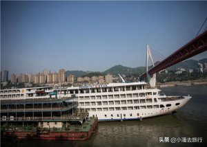 ​从重庆坐船游三峡（怎么游三峡才是最佳方案）