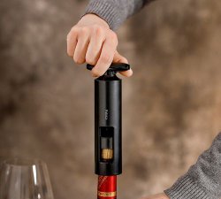 ​开瓶的红酒怎样保存呢，开过的红酒喝不完怎么保存？