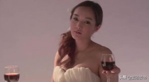 ​温柔的谎言杨桃怎么瞎的（杨桃与多人恩爱后自杀）