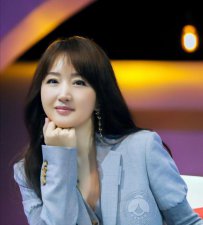 ​杨钰莹讲述退圈生活（再看杨钰莹和赖文峰）