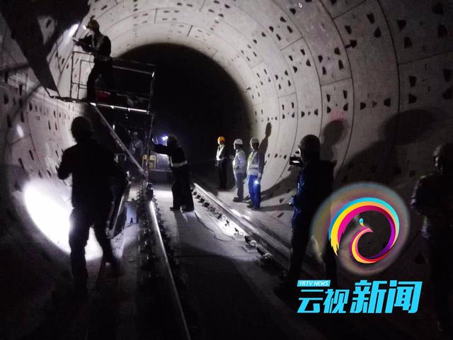 昆明地铁3号线经过哪些地方（记者直击昆明地铁三号线建设进展顺利）(2)