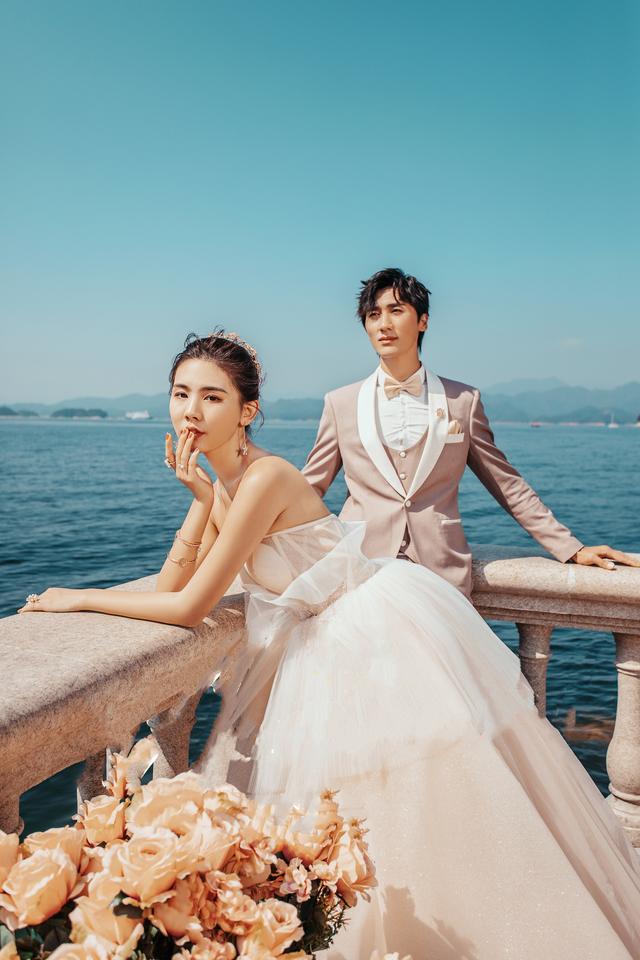 杭州有哪些婚纱摄影比较好的（有颜值有品位有口碑的杭州婚纱摄影工作室排名火热上线）(4)
