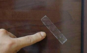 ​胶纸撕掉后的胶怎么去除,胶纸撕了之后有一层胶怎么去除