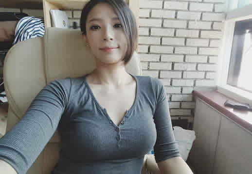 韩国十大网红女神排行榜：颜值真实美（组图）