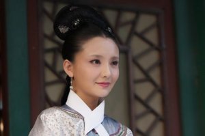 ​《甄嬛传》中槿汐姑姑到底谁派来的？槿汐姑姑的真面目竟然是这样