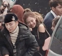 ​曝权志龙jennie恋情，black权志龙jennie发行时间？