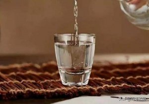 ​扳倒井38度锦樽多少钱一箱_扳倒井34度锦尊多少钱一箱