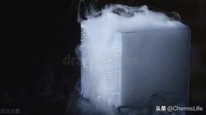 ​干冰是怎么做成（干冰是怎样做成的）