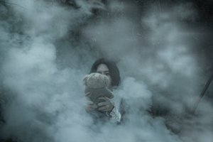 ​小说：警花为了查案偷偷进娱乐会所，谁知却中了混混的阴招