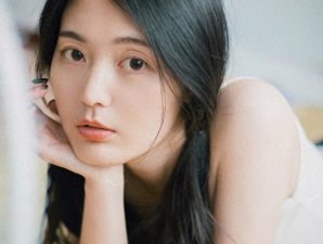 ​小说：小伙重生成一条鱼，获得进化系统后，几天就有长到十几米长