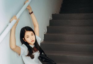 ​小说：没人注意的歌一路超越，直接把绿茶前女友踩在脚下