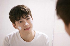​小说：她穿越恶毒亲妈，原主记忆涌上头，她不禁说：儿子，对不起