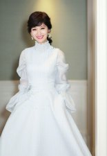 ​赵雅芝简历个人资料简介(赵雅芝的3个儿子：长子45岁次子42岁，小儿子35岁，个