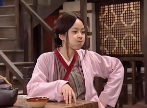 ​有种“整容”叫闫妮离婚，净身出户的前夫没变，她却像换个人