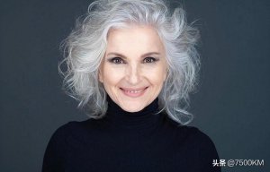 ​61岁成名的俄罗斯女模特到底有多漂亮