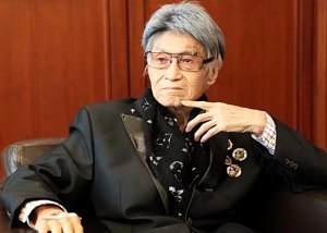 ​18年傅达仁患癌后安乐死：在家人陪伴中喝下毒药，临终还在开玩笑