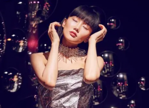 ​黄龄的歌曲有哪些，黄龄歌曲大全100首